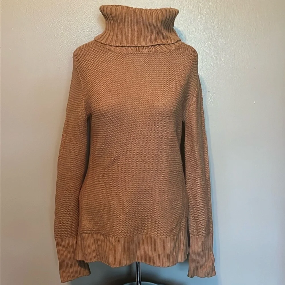 Banana Republic turtleneck sweater, tannish brown, womens size medium